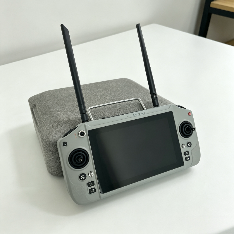 Skydroid Handheld Remote Contr - مراجعة Drone Thermal Imaging وسعره